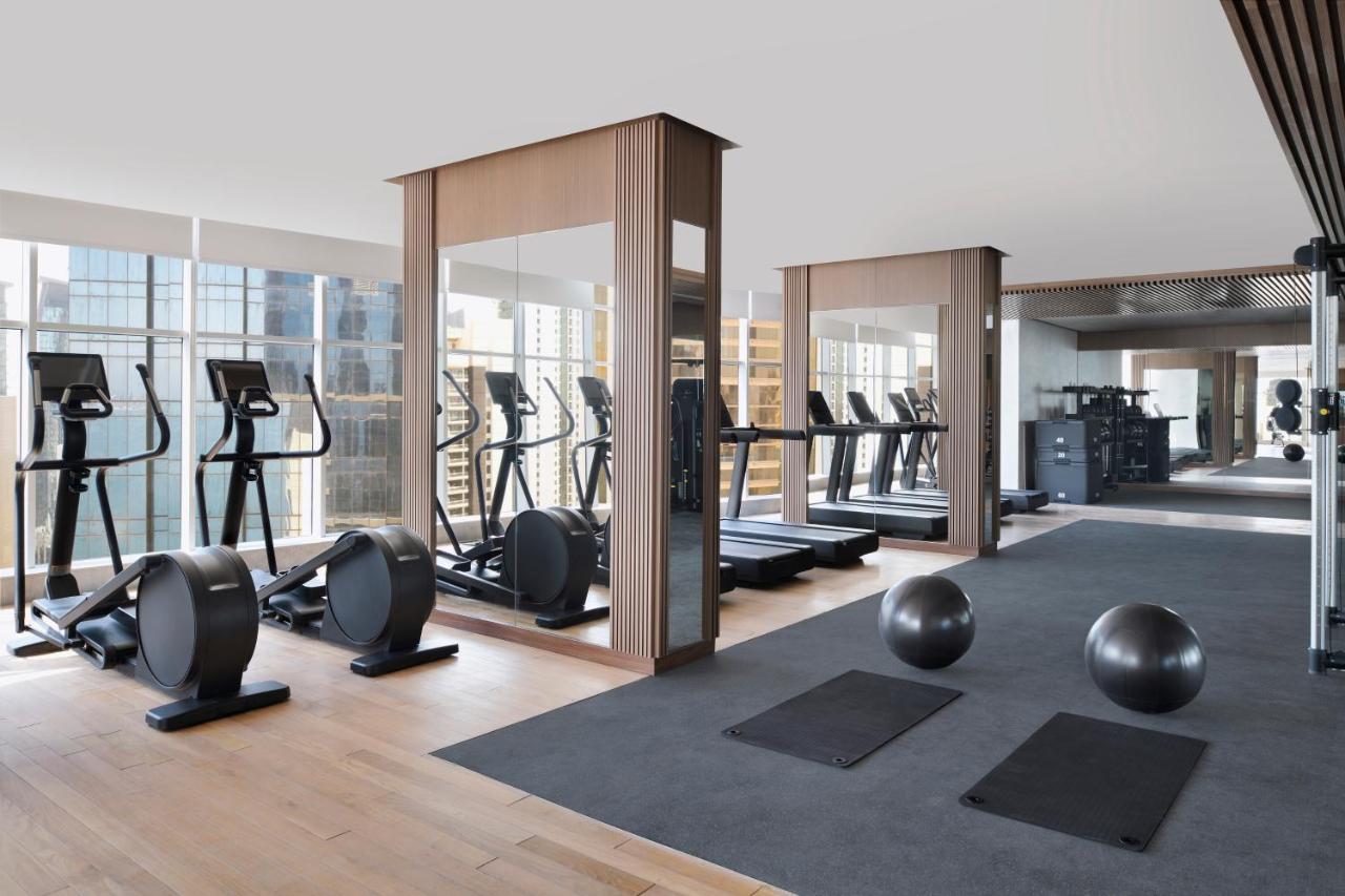 Element By Westin West Bay Doha 호텔 외부 사진 The gym at The Hari