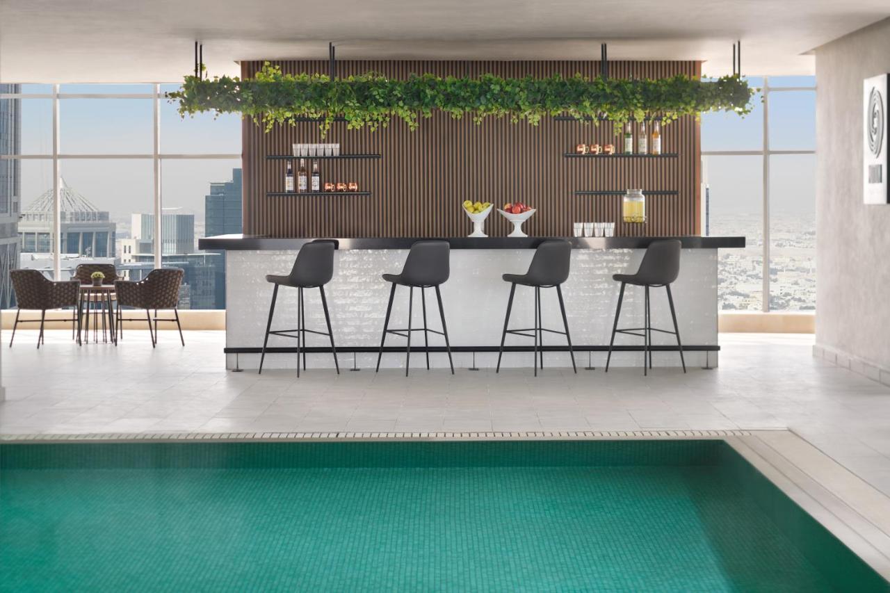 Element By Westin West Bay Doha 호텔 외부 사진 The Sky Bar